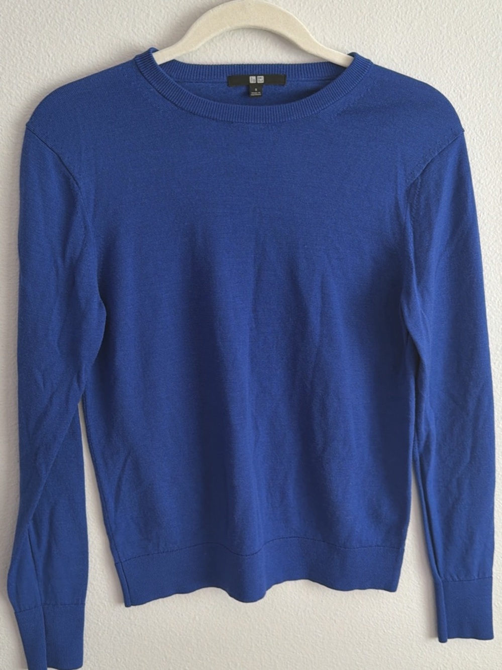 Uniqlo Royal Blue Crewneck Sweater